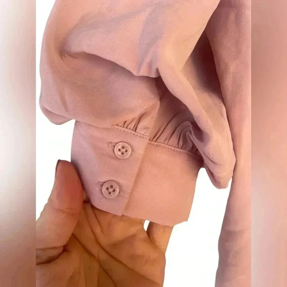 La Ven women’s pale pink statement sleeves button down shirt sz XS preloved - Picture 4 of 7